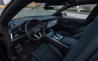 Audi RSQ8 (Schwarz), 2023  zur Miete in Dubai 4