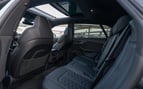 Audi RSQ8 (Negro), 2023 para alquiler en Dubai 6