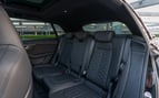 Audi RSQ8 (Черный), 2022 для аренды в Абу-Даби 6