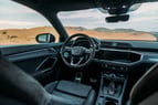 Audi RSQ3 (Negro), 2023 para alquiler en Dubai 3