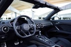 Audi TT (Negro), 2023 para alquiler en Sharjah 5