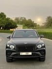 إيجار Bentley Bentayga (أسود), 2021 في دبي 0