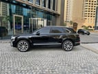Bentley Bentayga (Negro), 2021 para alquiler en Dubai 0