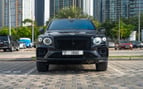 Bentley Bentayga (Черный), 2022 для аренды в Дубай 0