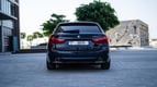 BMW 5 Series (Negro), 2020 para alquiler en Dubai 2