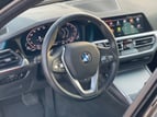إيجار BMW 3 Series (أسود), 2021 في دبي 0