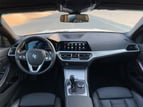 BMW 3 Series (Schwarz), 2021  zur Miete in Dubai 2
