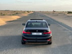 BMW 3 Series (Schwarz), 2021  zur Miete in Dubai 3
