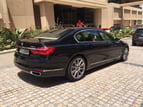 在迪拜 租 BMW 730 Li (黑色), 2019 1