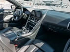BMW 840i cabrio (Черный), 2022 для аренды в Абу-Даби 6