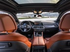 BMW X6 M-kit (Dunkelblau), 2022  zur Miete in Dubai 5
