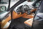 BMW X6 (Negro), 2019 para alquiler en Dubai 3