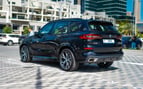 BMW X5 (Negro), 2023 para alquiler en Abu-Dhabi 2