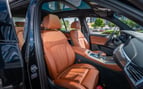 BMW X5 (Negro), 2023 para alquiler en Dubai 4