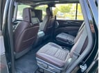 Cadillac Escalade Platinum (Schwarz), 2021  zur Miete in Dubai 3