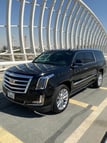 Cadillac Escalade XL (Negro), 2020 para alquiler en Dubai 1