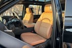 Cadillac Escalade (Nero), 2021 in affitto a Dubai 4