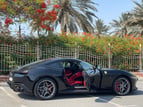 Ferrari Roma (Schwarz), 2021  zur Miete in Dubai 5