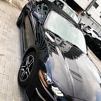 Ford Mustang Convertible (Negro), 2019 para alquiler en Dubai 0