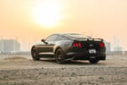 Ford Mustang GT Bodykit (Schwarz), 2018  zur Miete in Dubai 1