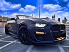 Ford Mustang (Черный), 2020 для аренды в Дубай 1