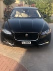 在迪拜 租 Jaguar XF (黑色), 2019 3