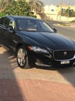 Jaguar XF (Schwarz), 2019  zur Miete in Dubai 4