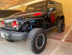 Jeep Wrangler (Negro), 2018 para alquiler en Dubai 4