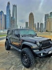 Jeep Wrangler (Noir), 2021 à louer à Dubai 2