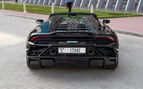 在阿布扎比 租 Lamborghini Evo Spyder (黑色), 2023 4