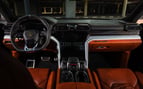 Lamborghini Urus (Schwarz), 2020  zur Miete in Abu Dhabi 3