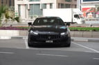 Maserati Ghibli (Schwarz), 2019  zur Miete in Dubai 1