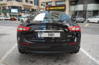 Maserati Ghibli (Schwarz), 2019  zur Miete in Dubai 6
