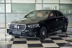 Mercedes S Class (Negro), 2022 para alquiler en Dubai 0