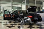Mercedes S Class (Negro), 2022 para alquiler en Dubai 1