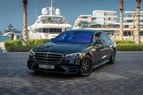 Mercedes S500 (Черный), 2021 для аренды в Дубай 0