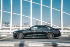 Mercedes S500 (Черный), 2022 для аренды в Дубай 0