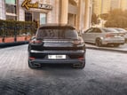 Porsche Cayenne (Schwarz), 2021  zur Miete in Dubai 2