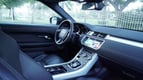 Range Rover Evoque (Negro), 2018 para alquiler en Dubai 2