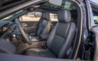 Range Rover Velar (Schwarz), 2024  zur Miete in Dubai 4