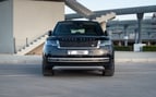Range Rover Vogue HSE (Nero), 2023 in affitto a Abu Dhabi 1