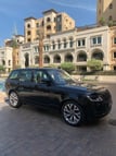 Range Rover Vogue (Negro), 2018 para alquiler en Dubai 2