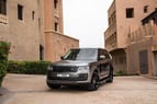 إيجار Range Rover Vogue (أسود), 2019 في دبي 0