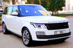 Range Rover Vogue (Schwarz), 2021  zur Miete in Dubai 0