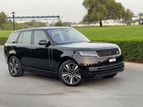Range Rover Vogue (Negro), 2022 para alquiler en Dubai 1