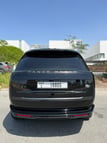 Range Rover Vogue (Negro), 2022 para alquiler en Dubai 2