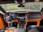 Rolls Royce Cullinan Black Badge (Schwarz), 2021  zur Miete in Dubai 3