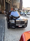 إيجار Rolls Royce Cullinan (أسود), 2020 في دبي 0