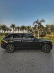 إيجار Rolls Royce Cullinan (أسود), 2021 في دبي 0