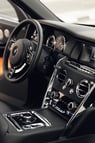 إيجار Rolls Royce Cullinan (أسود), 2020 في دبي 3